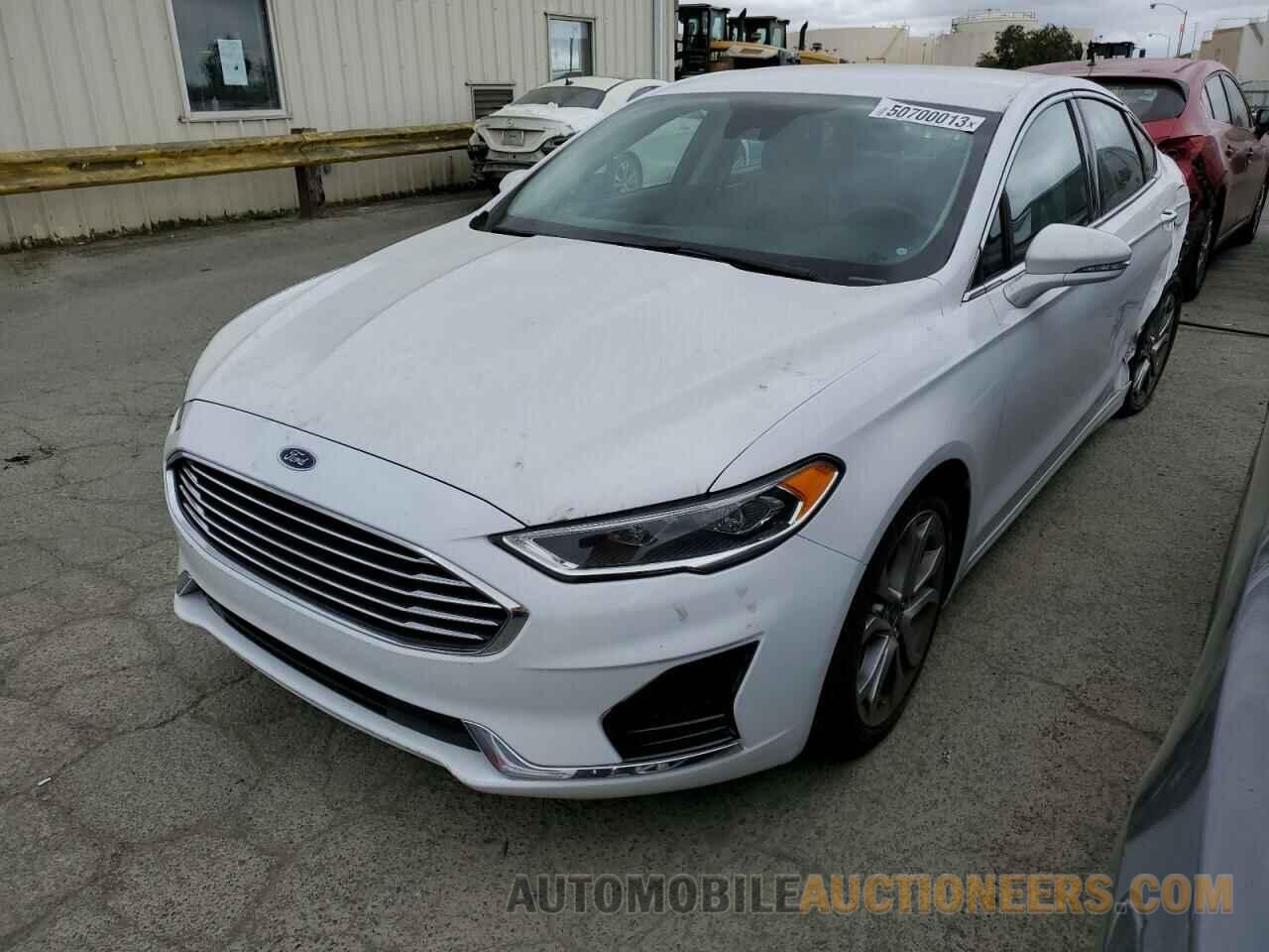 3FA6P0CD3KR182807 FORD FUSION 2019