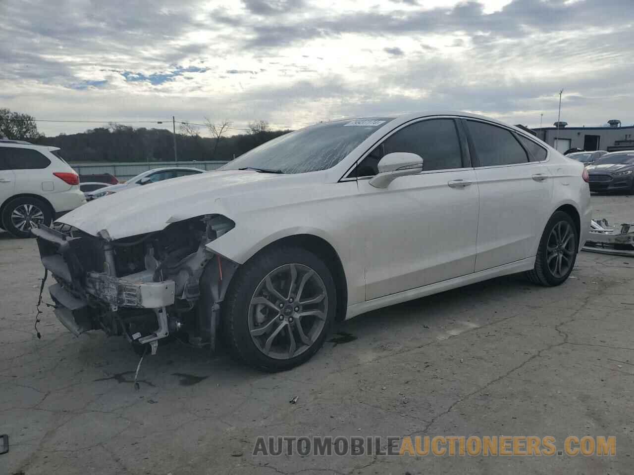 3FA6P0CD3KR224523 FORD FUSION 2019