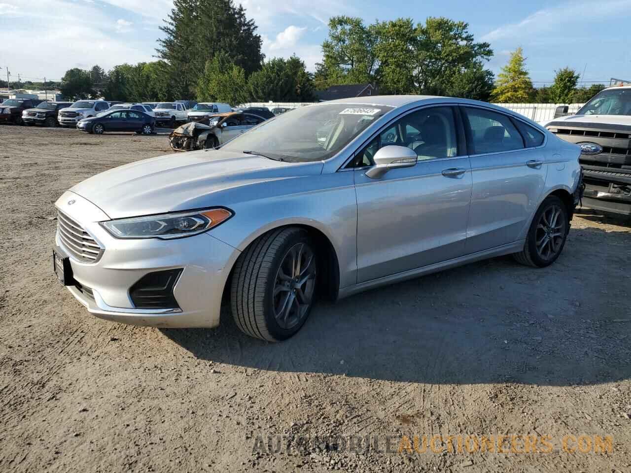 3FA6P0CD3KR237675 FORD FUSION 2019