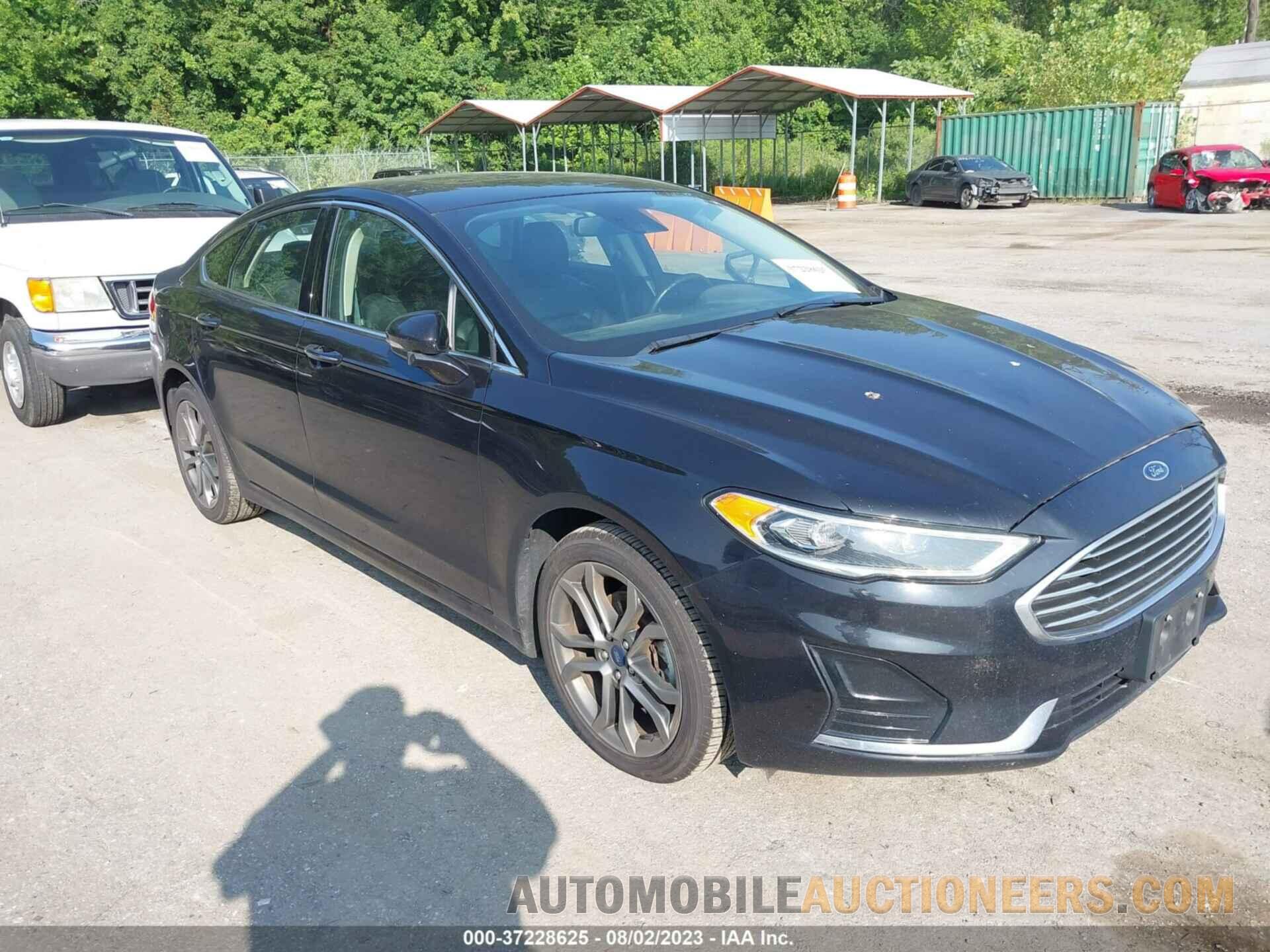 3FA6P0CD5KR213846 FORD FUSION 2019