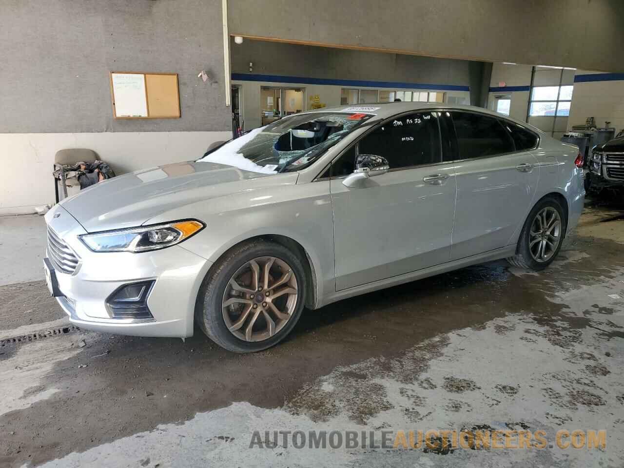 3FA6P0CD5KR229884 FORD FUSION 2019