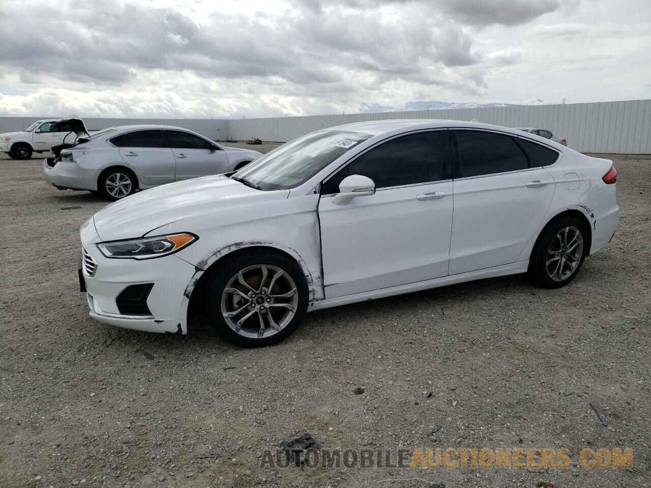 3FA6P0CD5KR269575 FORD FUSION 2019