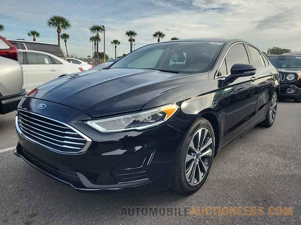 3FA6P0CD6KR109057 Ford Fusion 2019