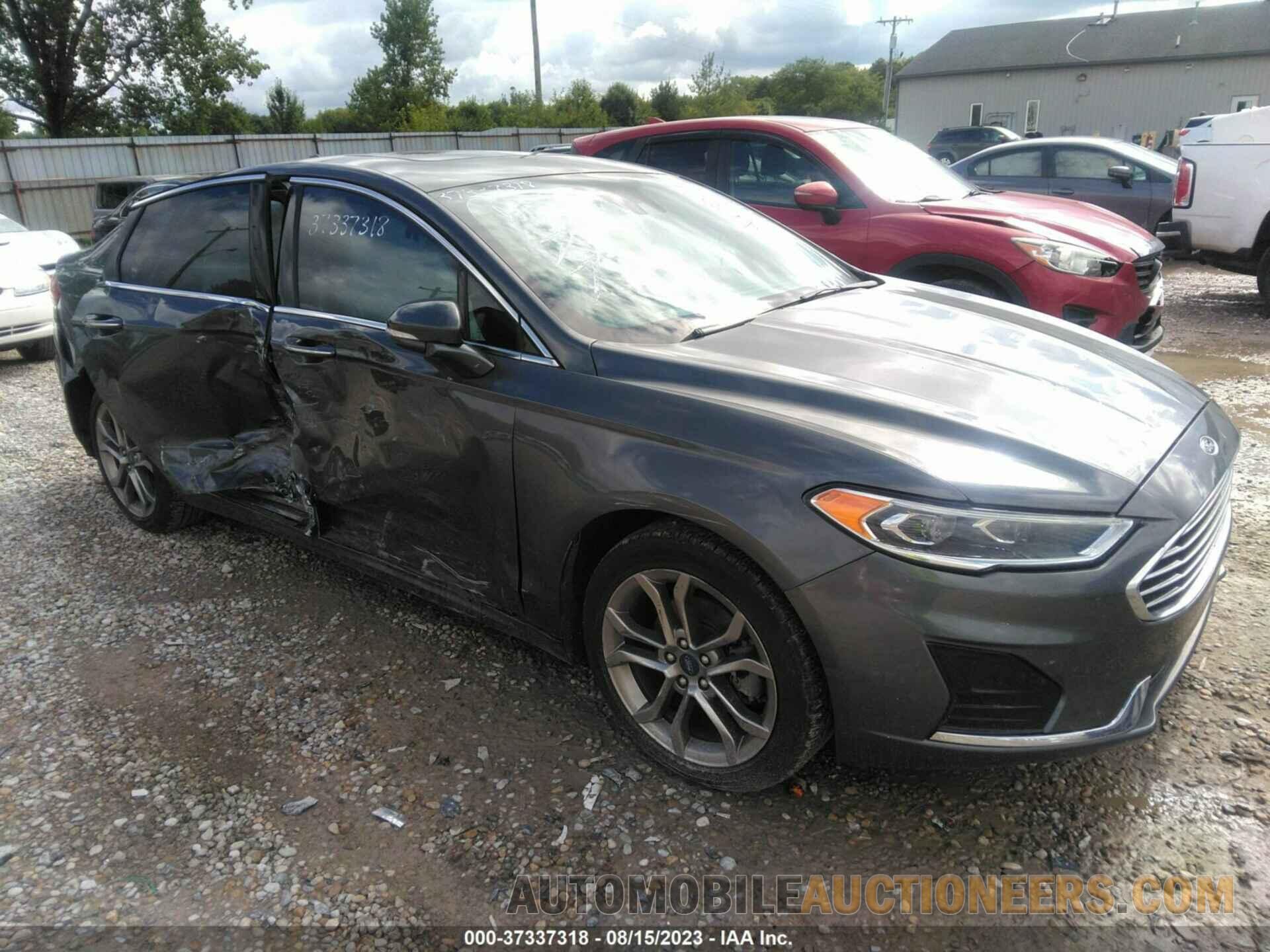 3FA6P0CD6KR139496 FORD FUSION 2019