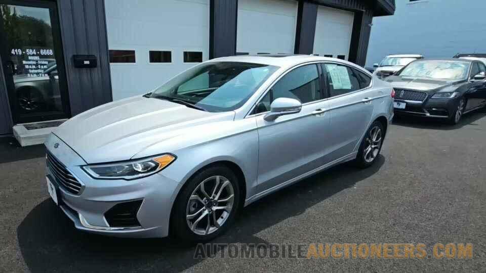 3FA6P0CD6KR270590 Ford Fusion 2019