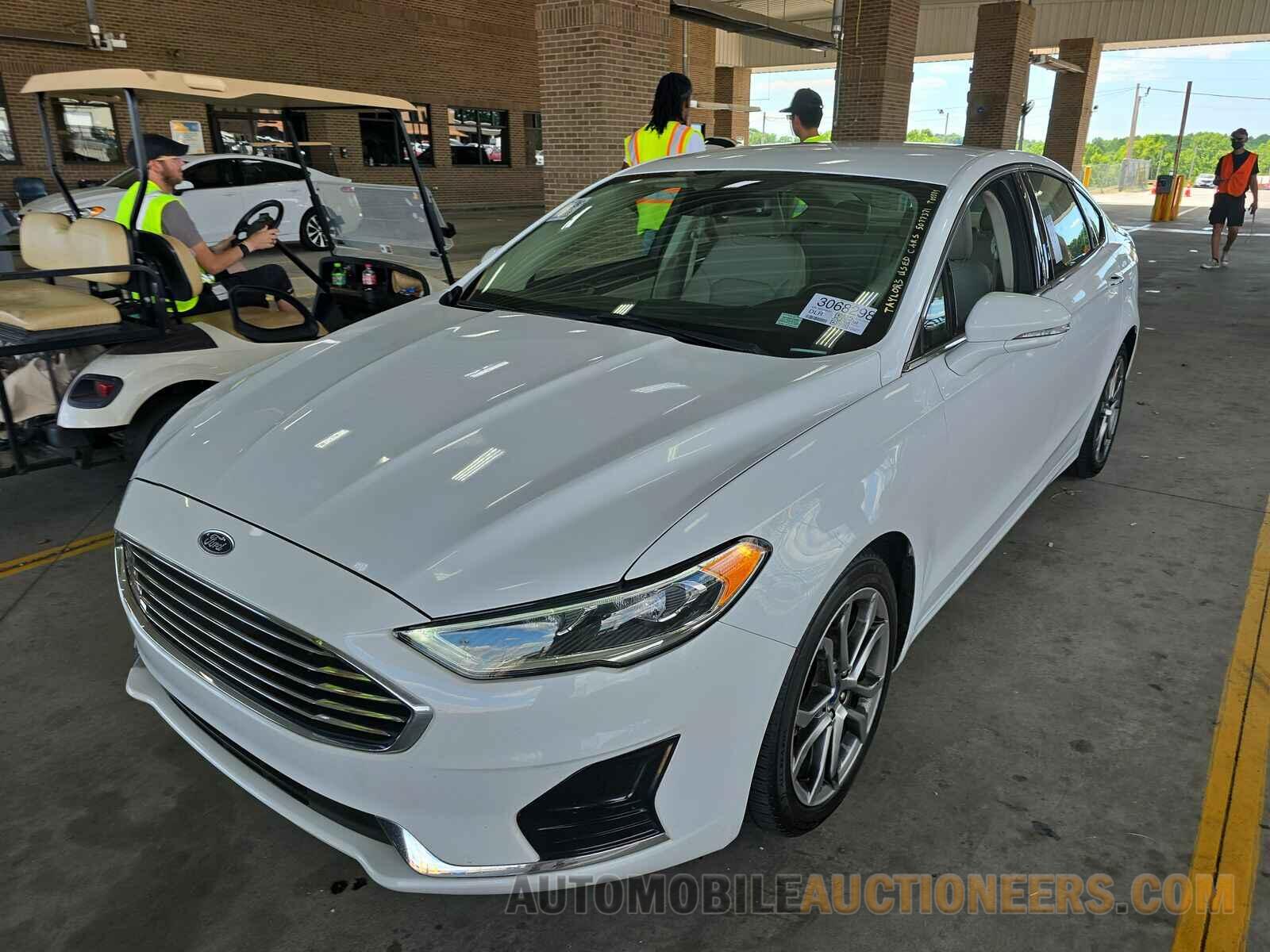 3FA6P0CD7KR239509 Ford Fusion 2019