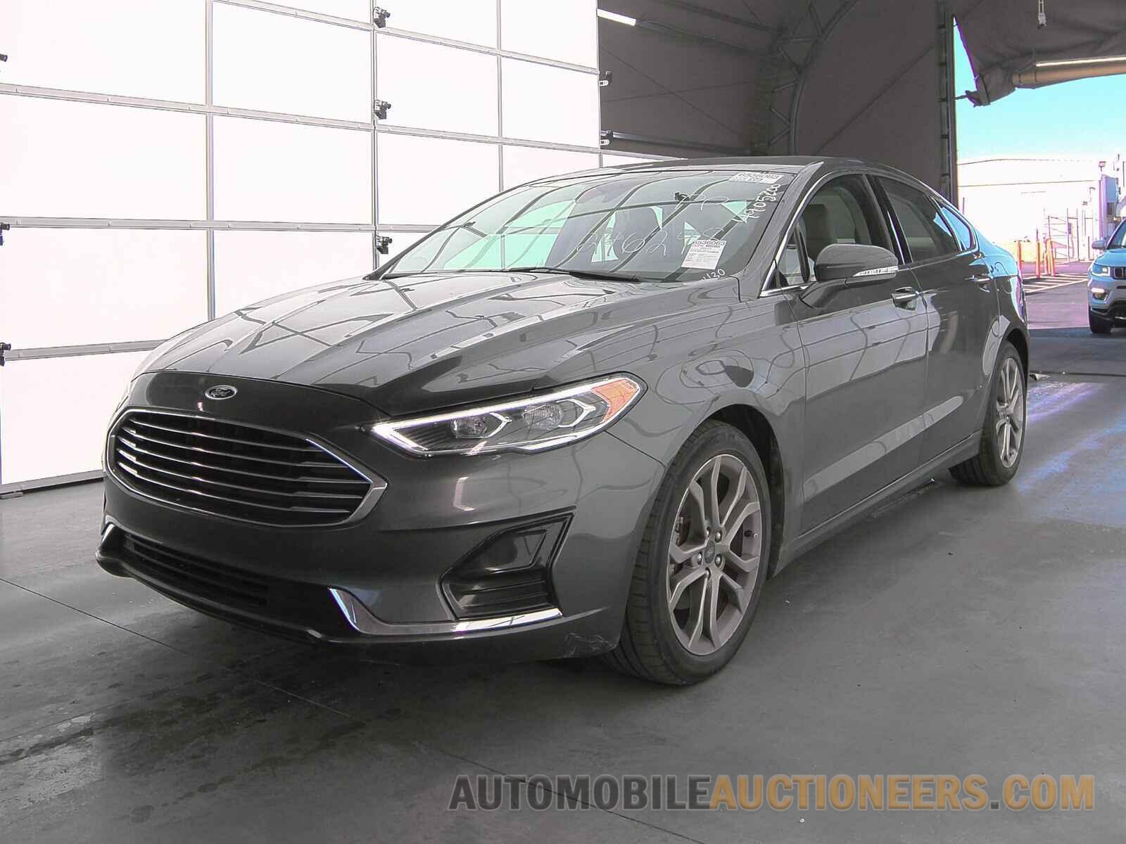 3FA6P0CD7KR246248 Ford Fusion 2019