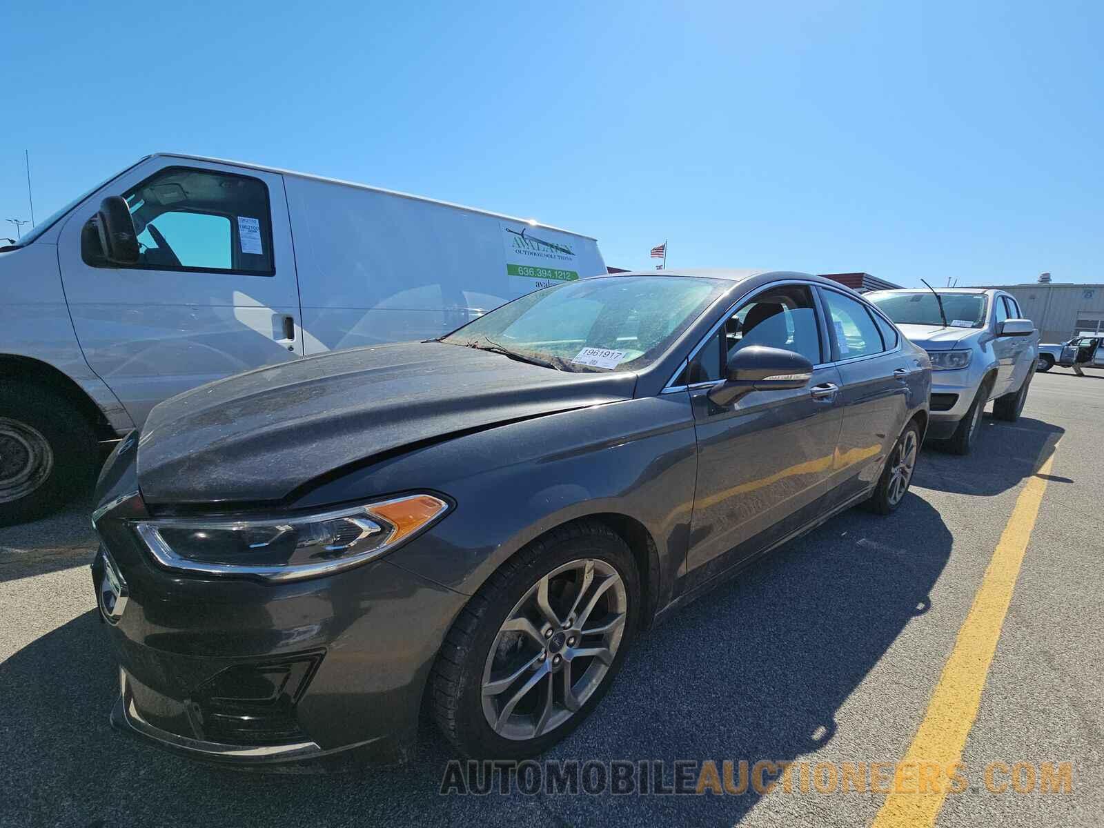 3FA6P0CD7KR270159 Ford Fusion 2019