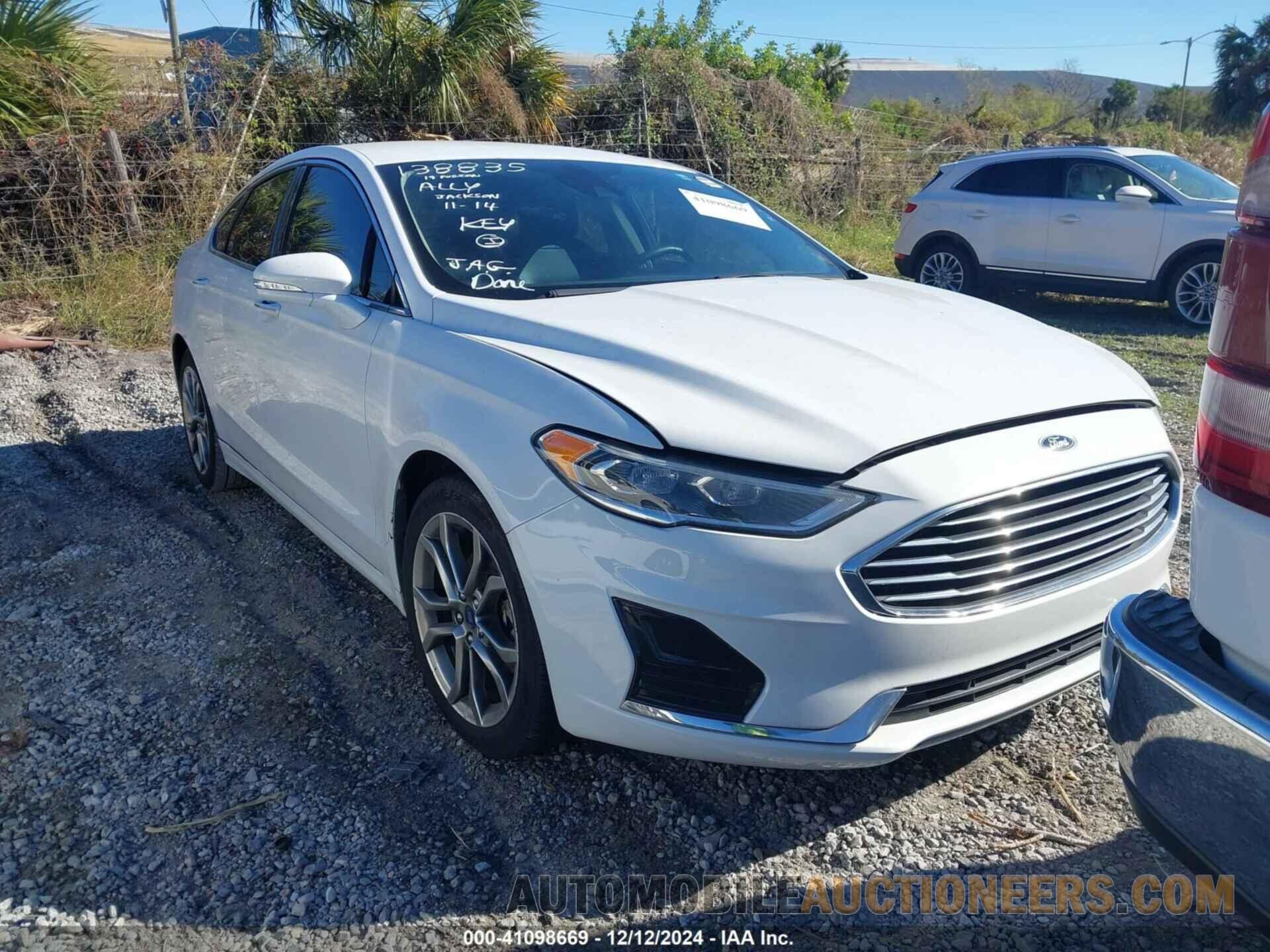 3FA6P0CD8KR138835 FORD FUSION 2019