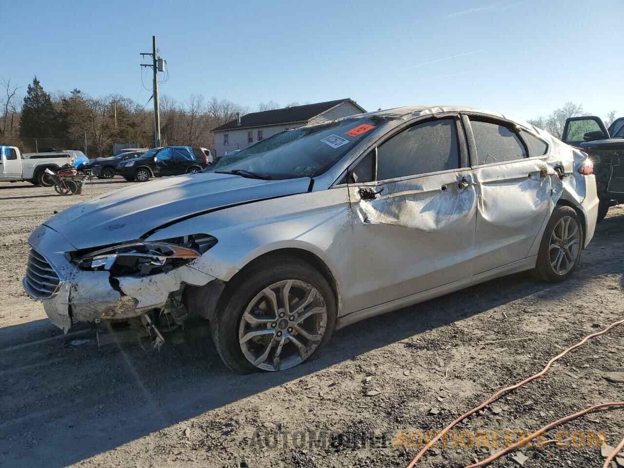 3FA6P0CD8KR150256 FORD FUSION 2019