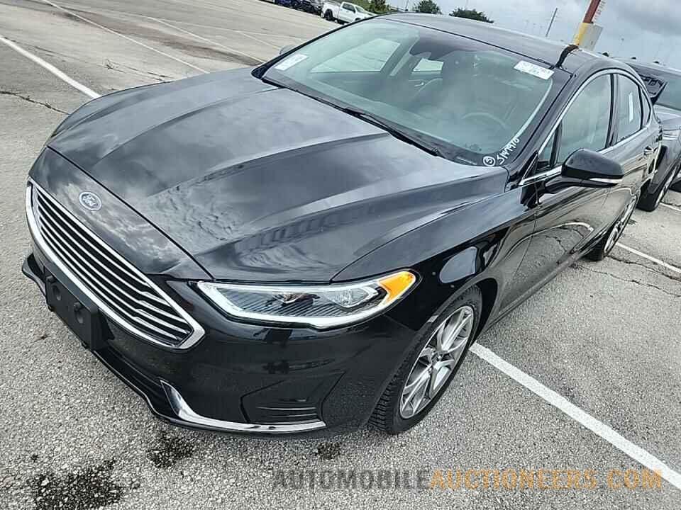 3FA6P0CD9KR117069 Ford Fusion 2019