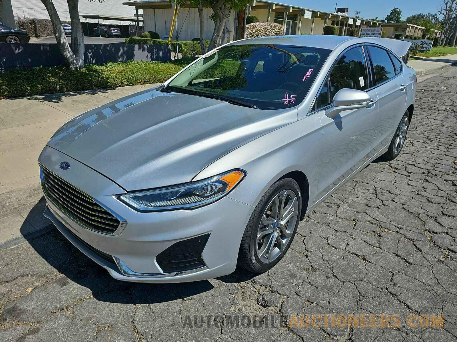 3FA6P0CD9KR264864 Ford Fusion 2019