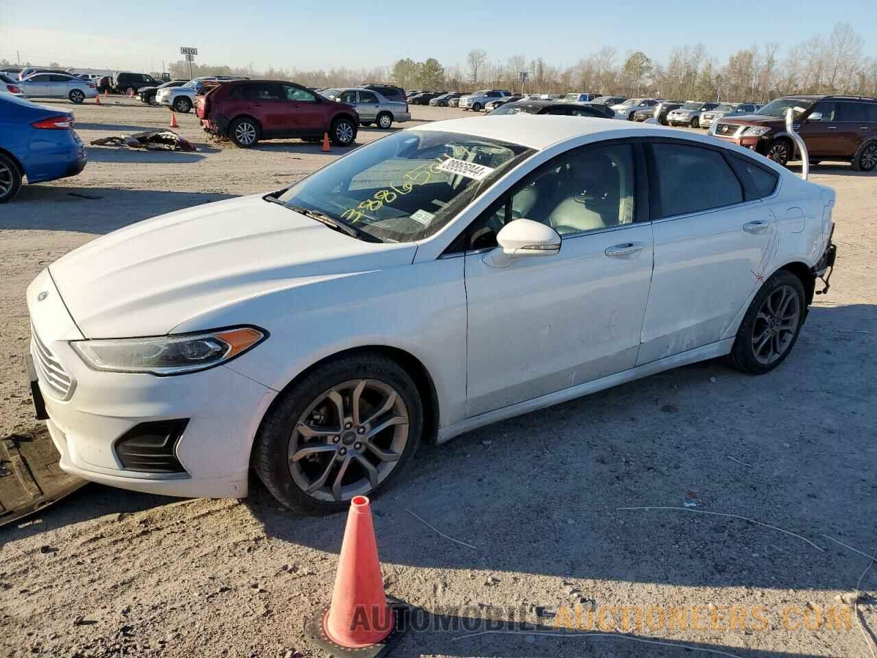 3FA6P0CD9LR117588 FORD FUSION 2020