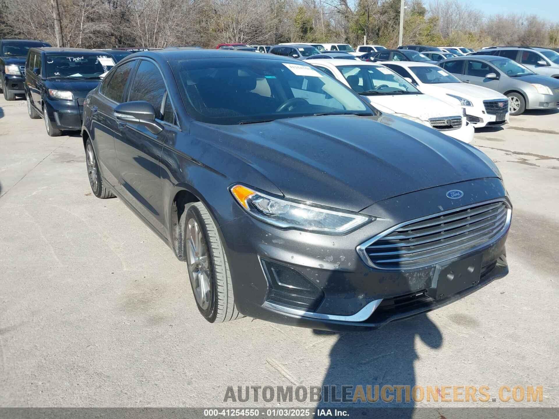 3FA6P0CDXKR260550 FORD FUSION 2019