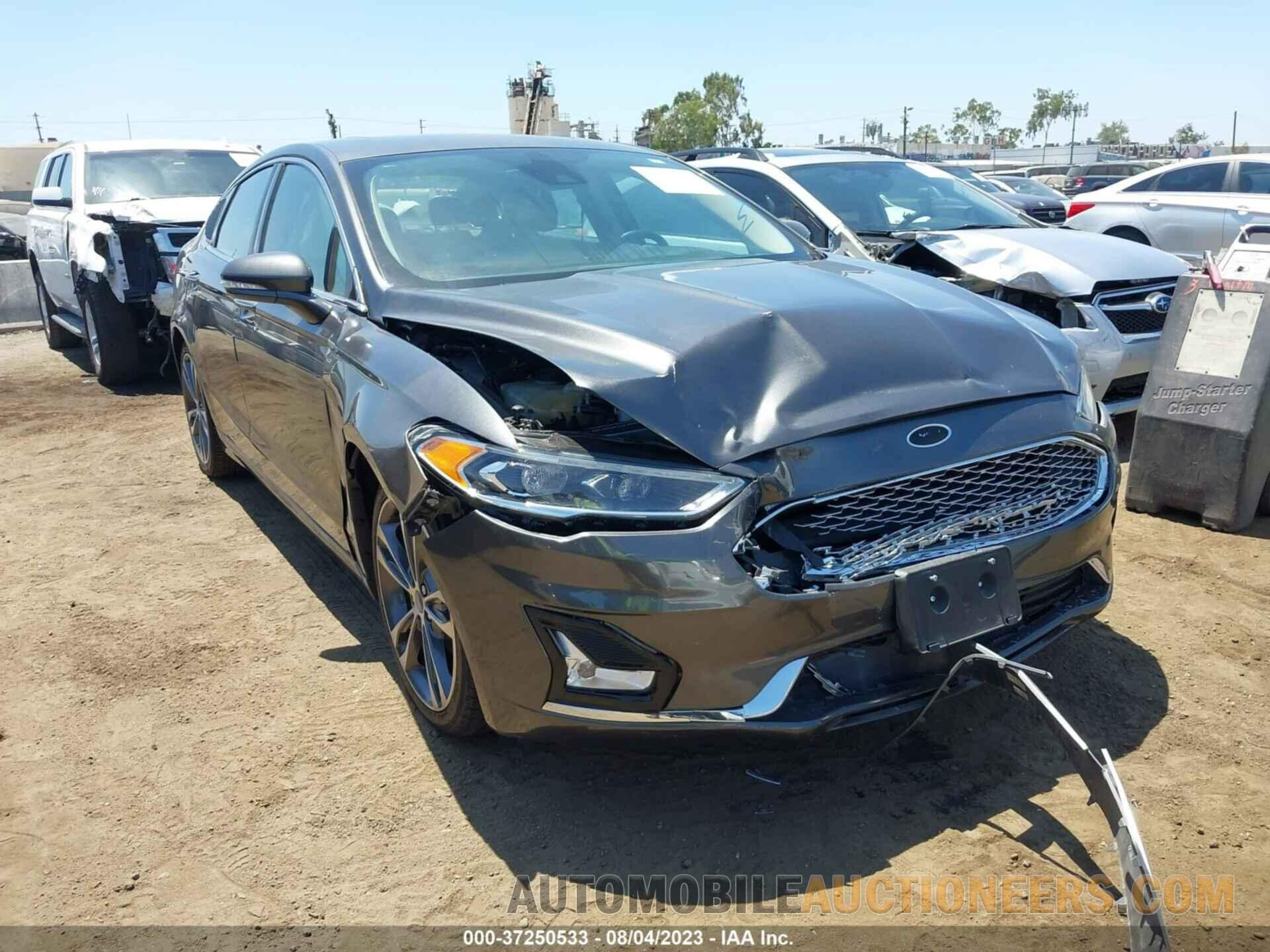 3FA6P0D92KR221798 FORD FUSION 2019