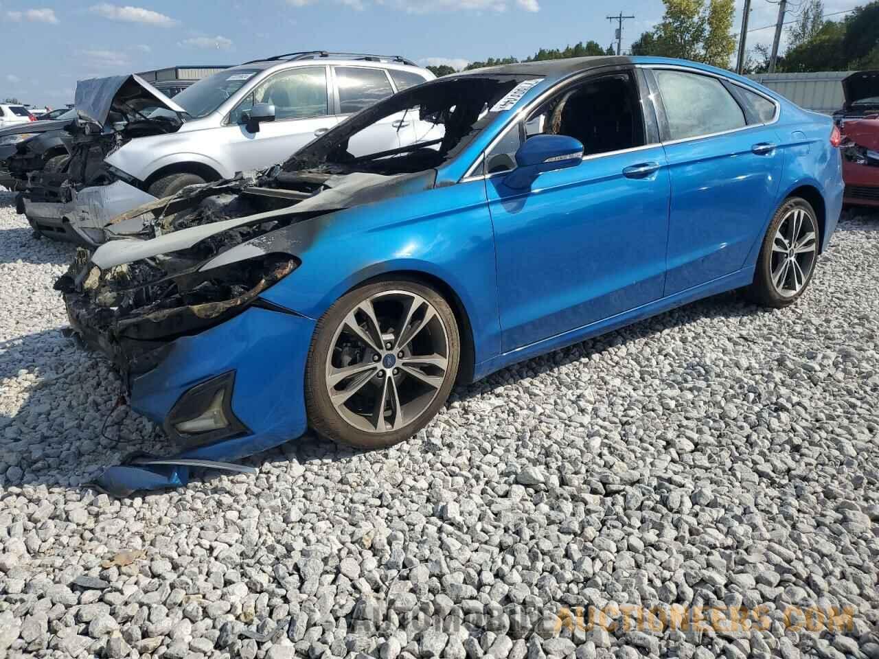 3FA6P0D92KR259547 FORD FUSION 2019