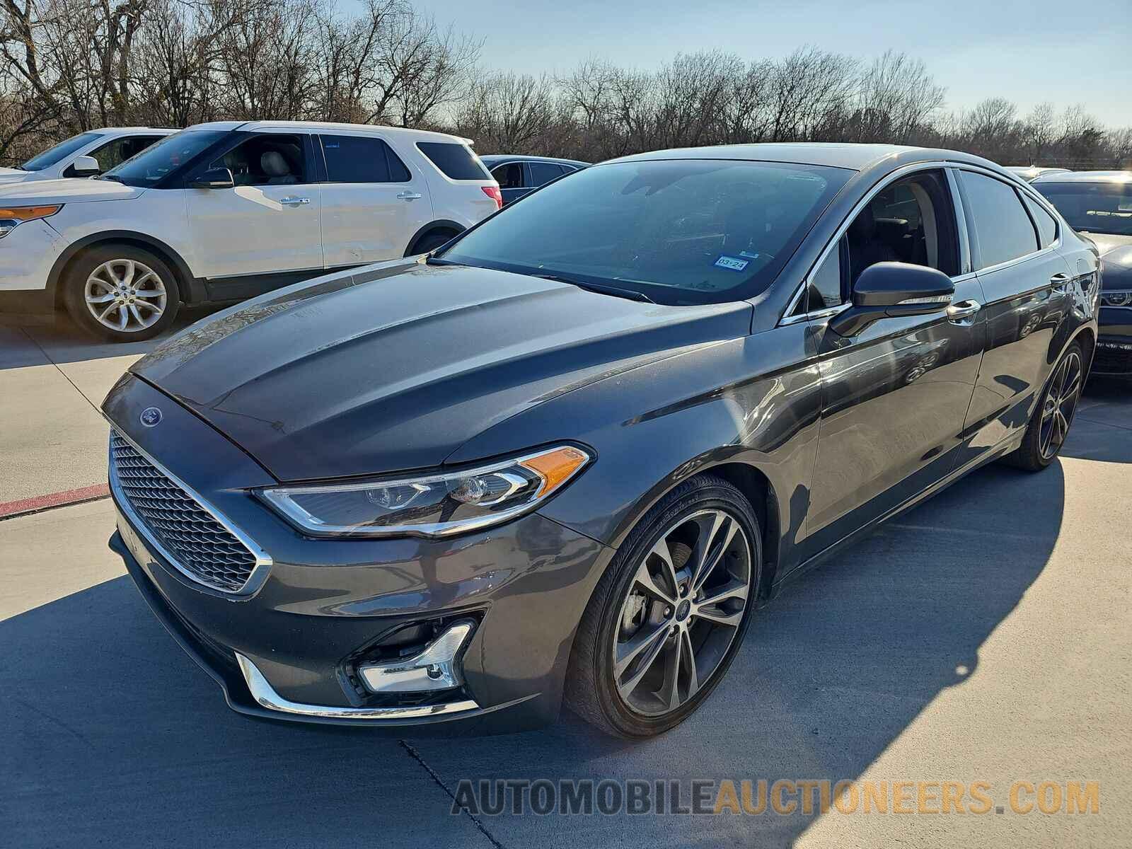 3FA6P0D93KR256821 Ford Fusion 2019