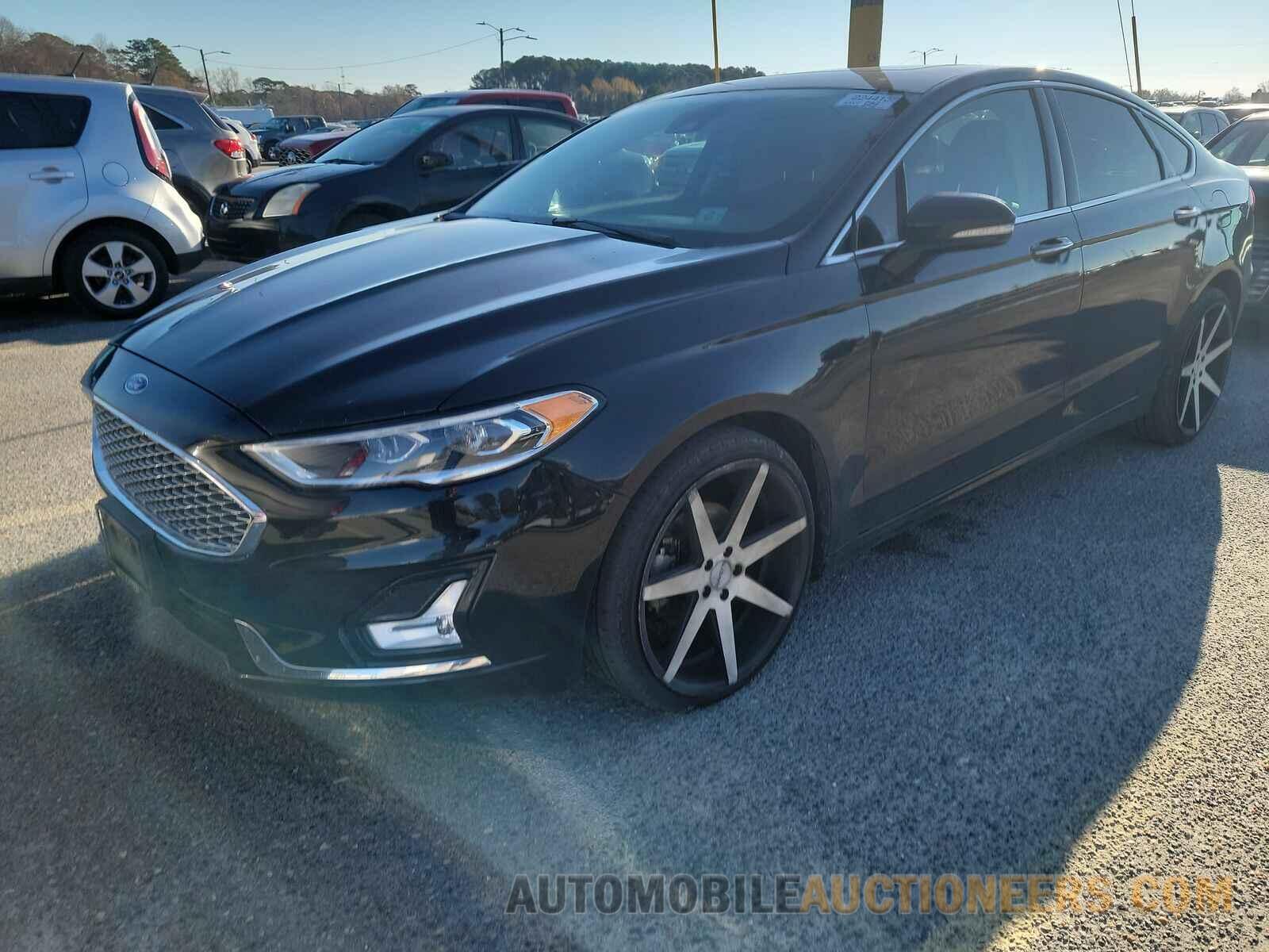 3FA6P0D99KR181686 Ford Fusion 2019