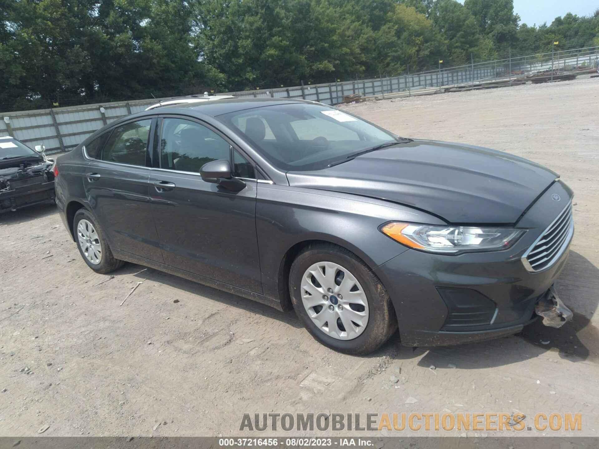 3FA6P0G70KR128109 FORD FUSION 2019