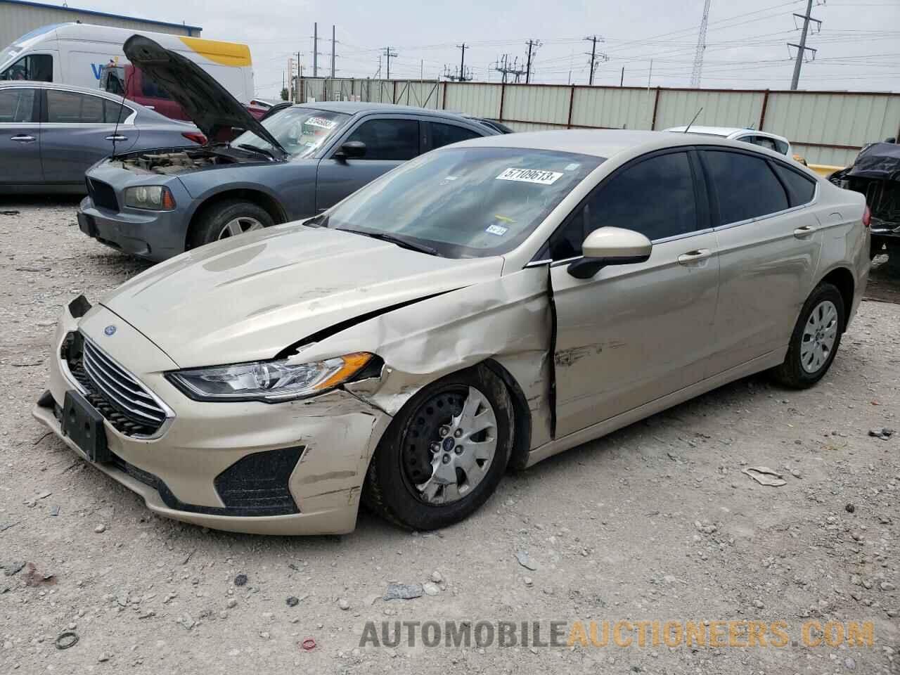 3FA6P0G70KR148165 FORD FUSION 2019