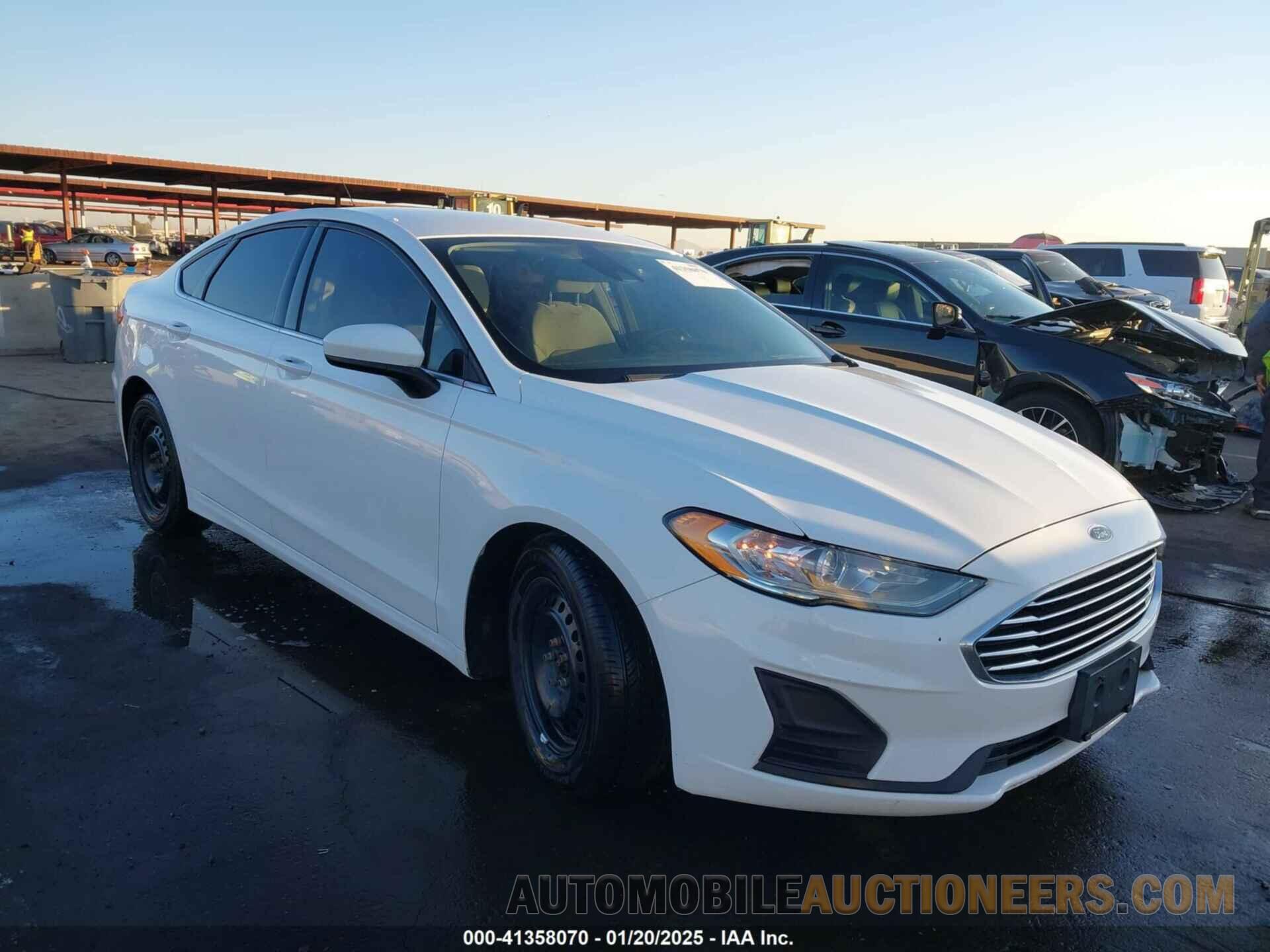 3FA6P0G70KR149168 FORD FUSION 2019