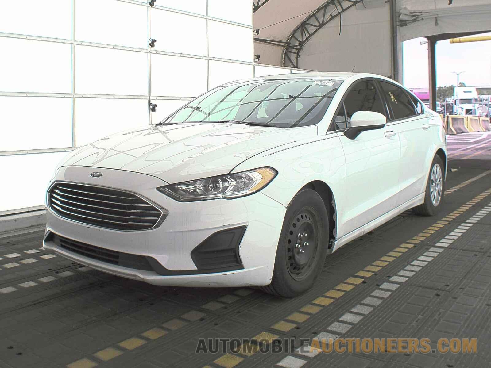 3FA6P0G70KR280987 Ford Fusion 2019