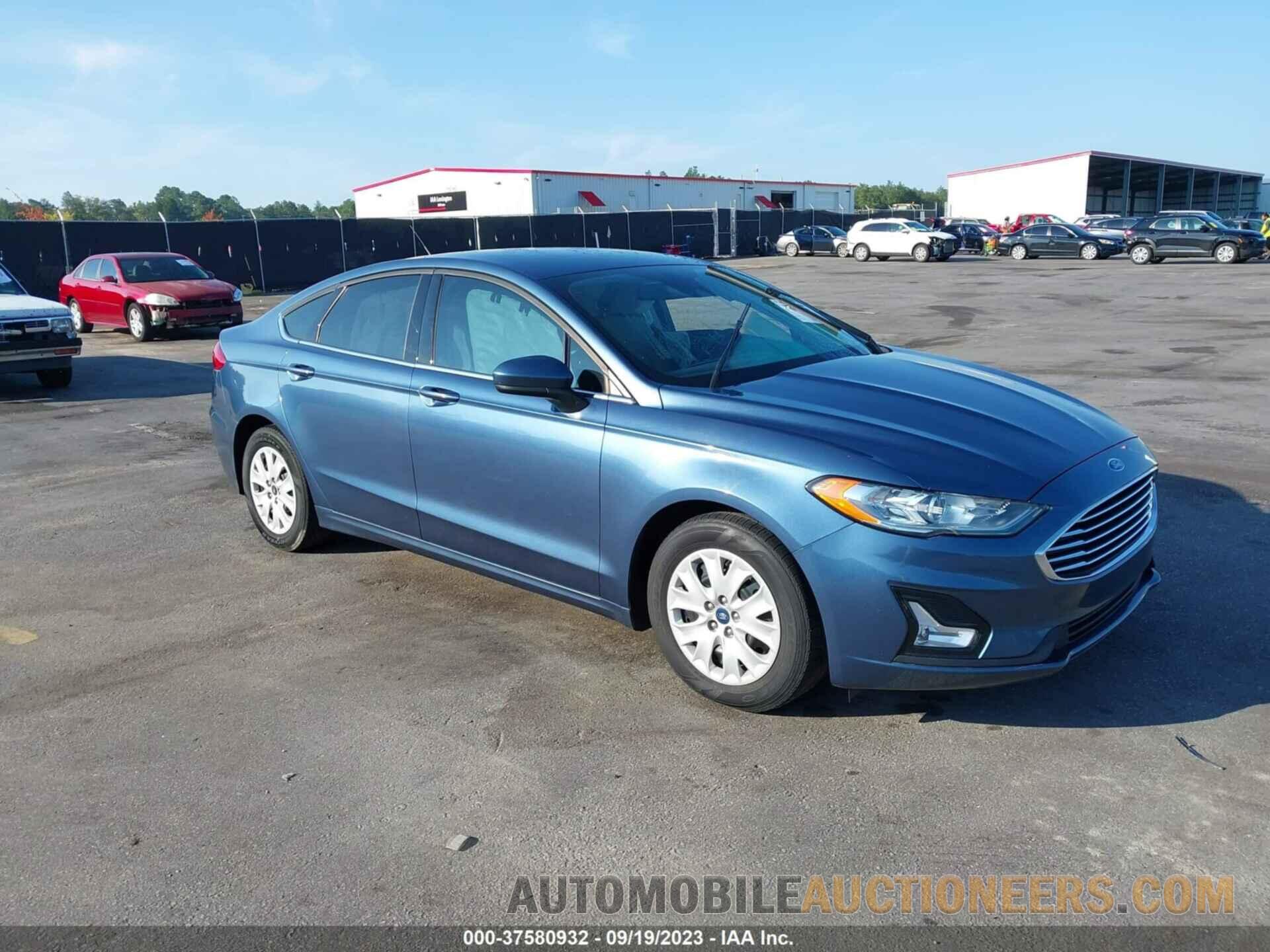 3FA6P0G71KR213668 FORD FUSION 2019