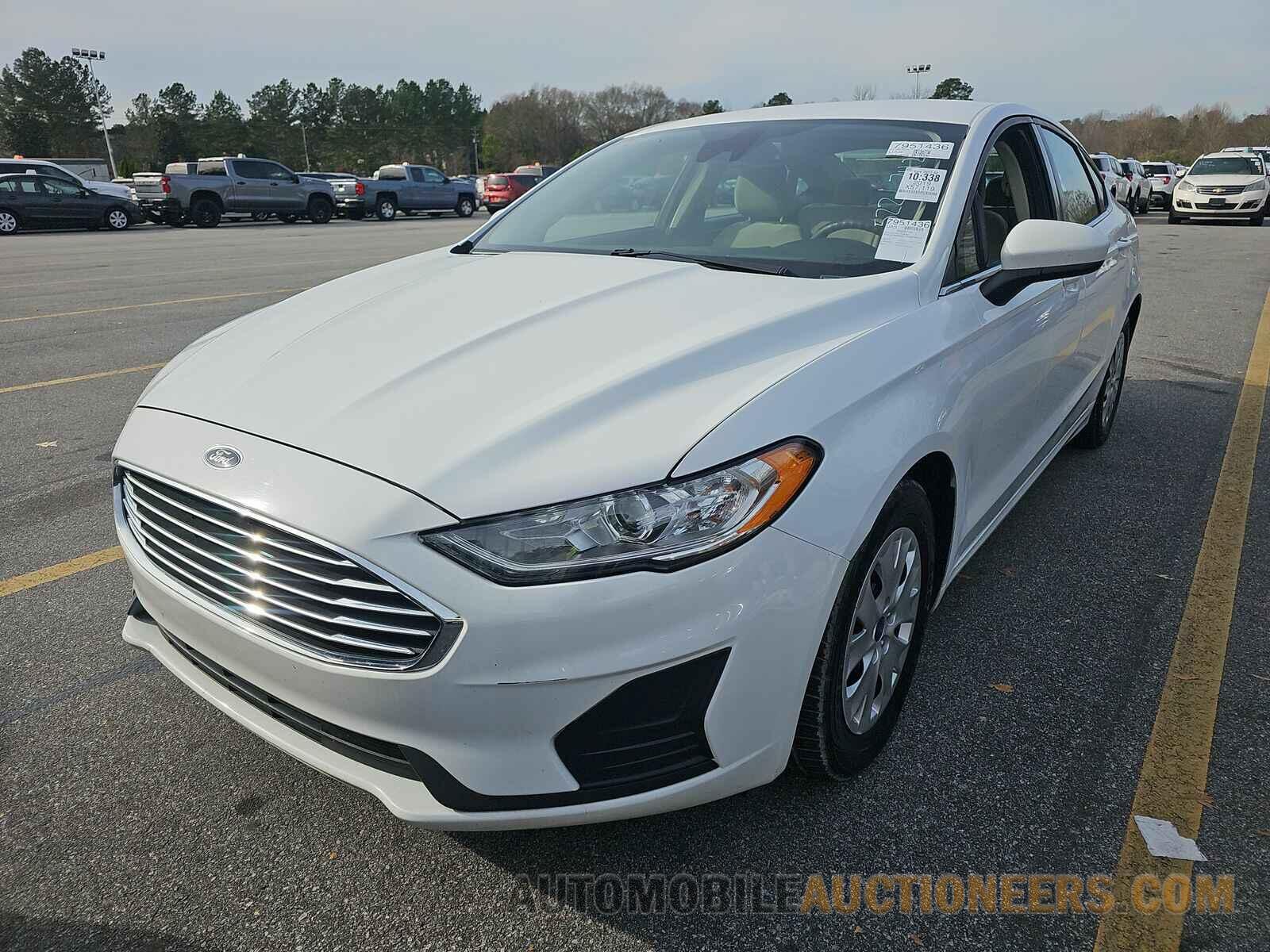 3FA6P0G71KR278410 Ford Fusion 2019