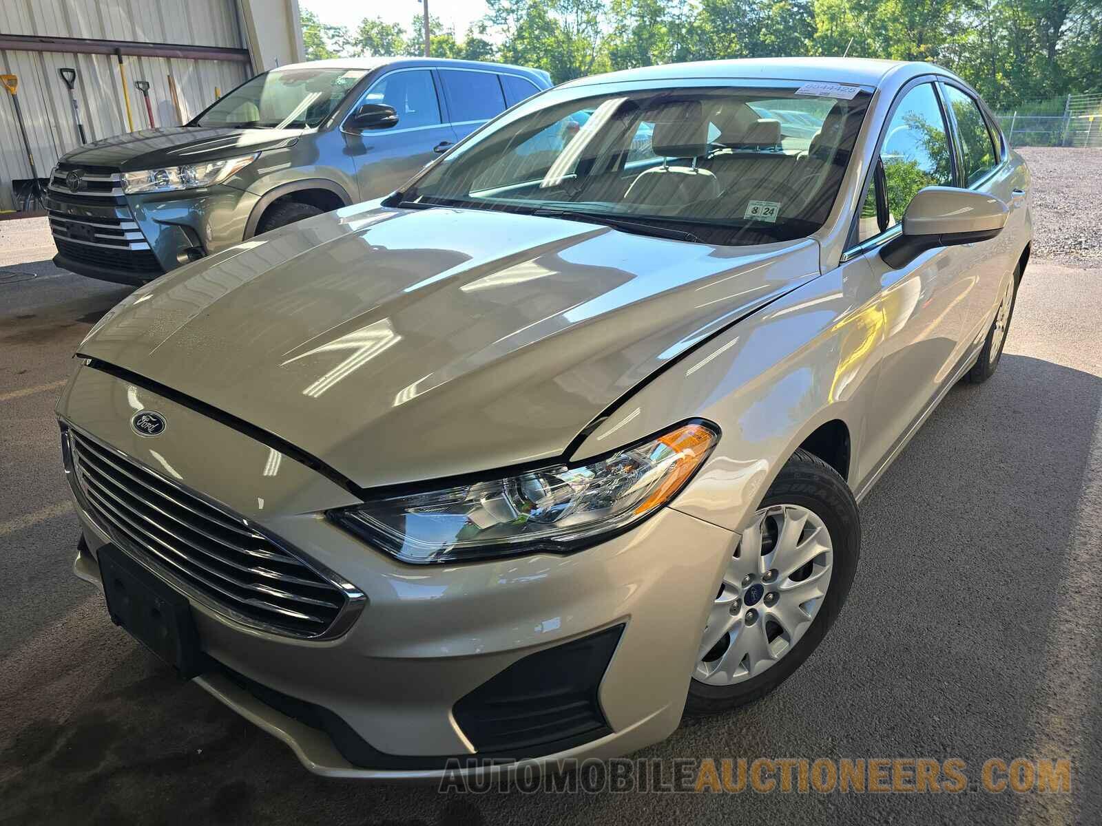 3FA6P0G71KR278553 Ford Fusion 2019