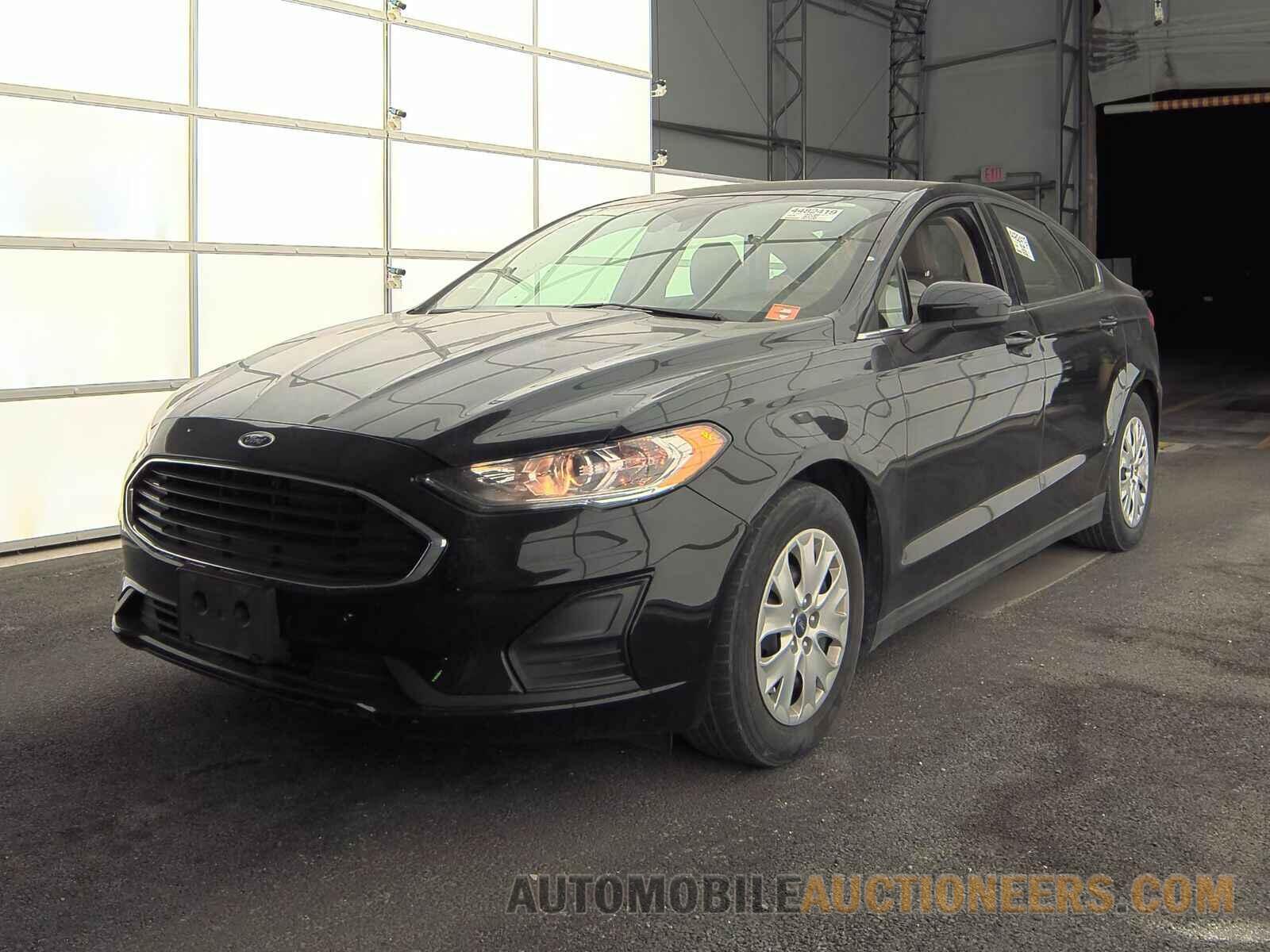 3FA6P0G71LR252603 Ford Fusion 2020