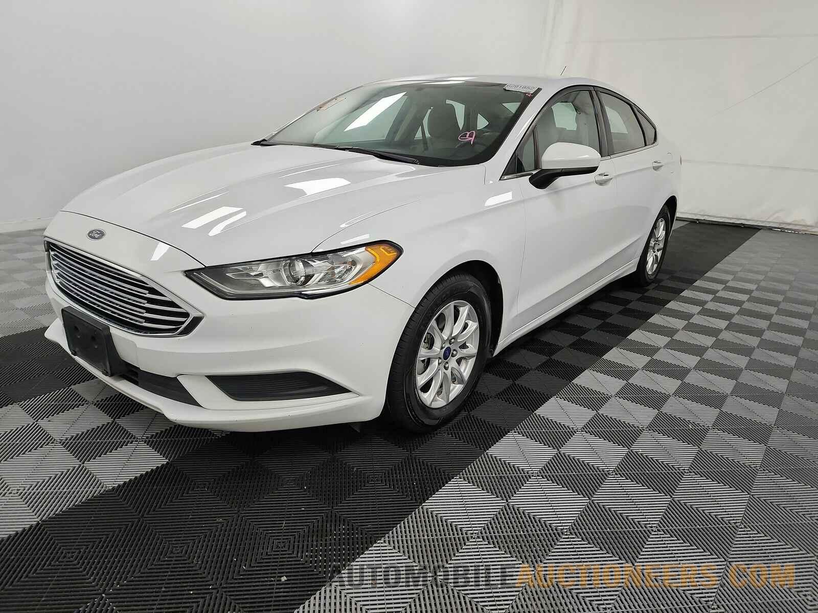 3FA6P0G72JR159439 Ford Fusion 2018