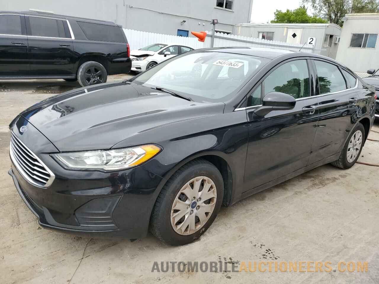 3FA6P0G73KR159919 FORD FUSION 2019