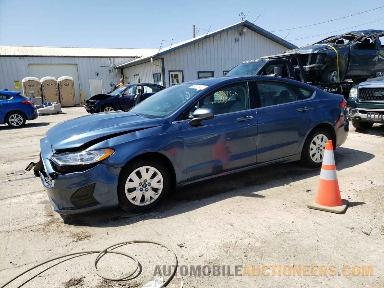 3FA6P0G73KR267733 FORD FUSION 2019