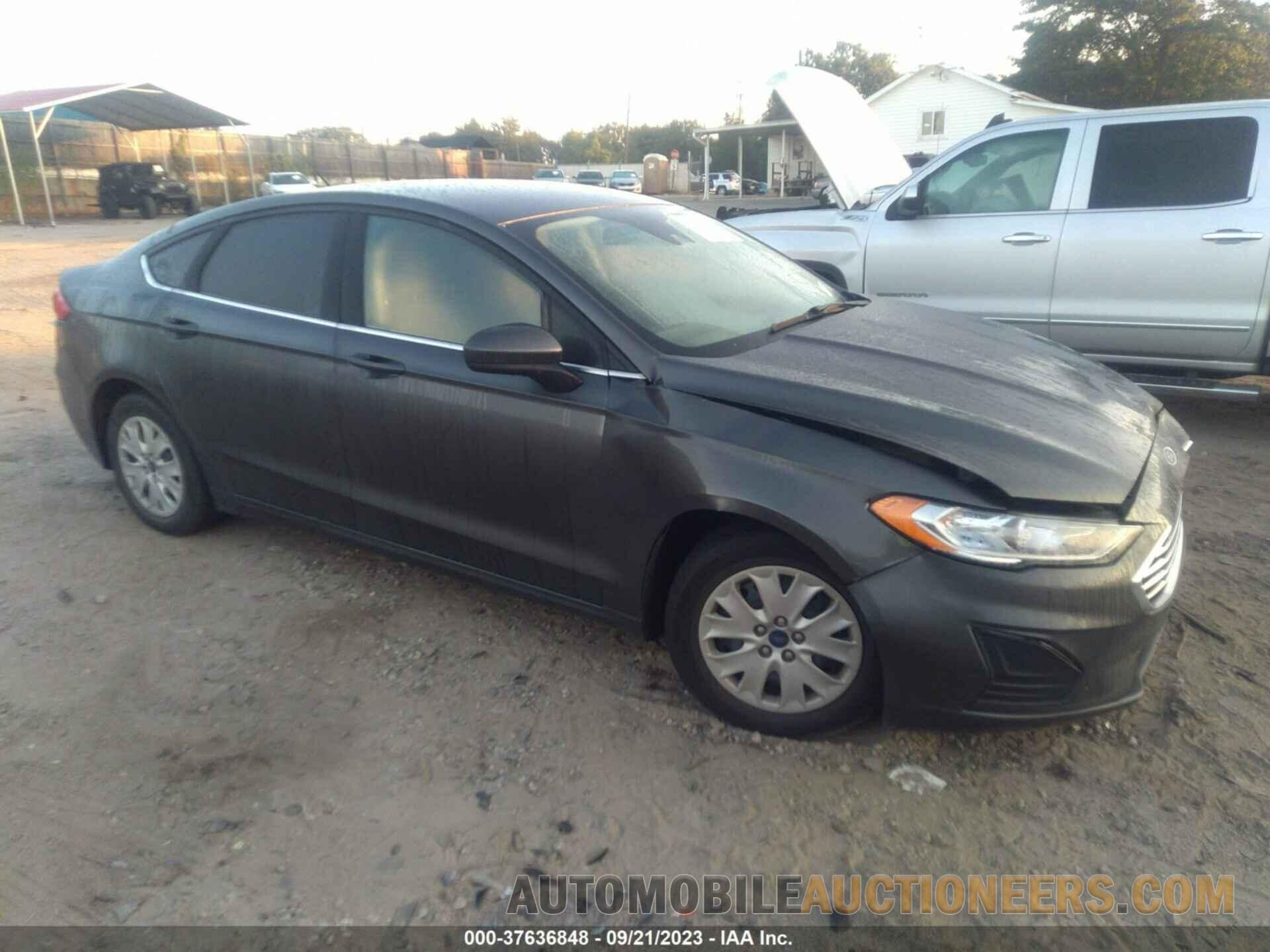 3FA6P0G74KR126721 FORD FUSION 2019