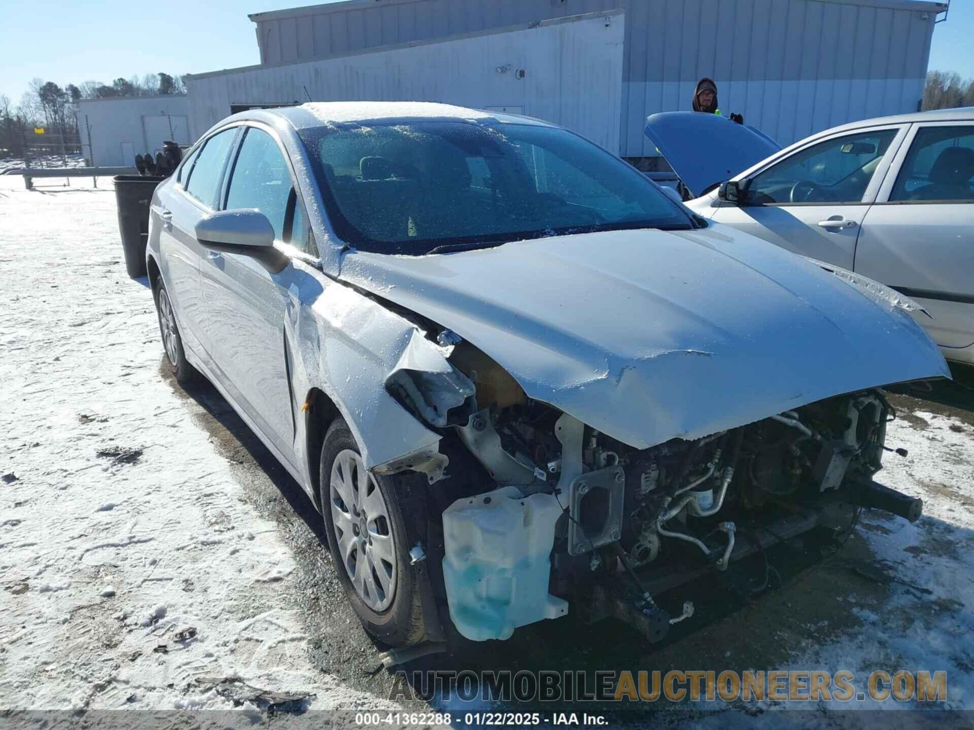 3FA6P0G74KR272066 FORD FUSION 2019