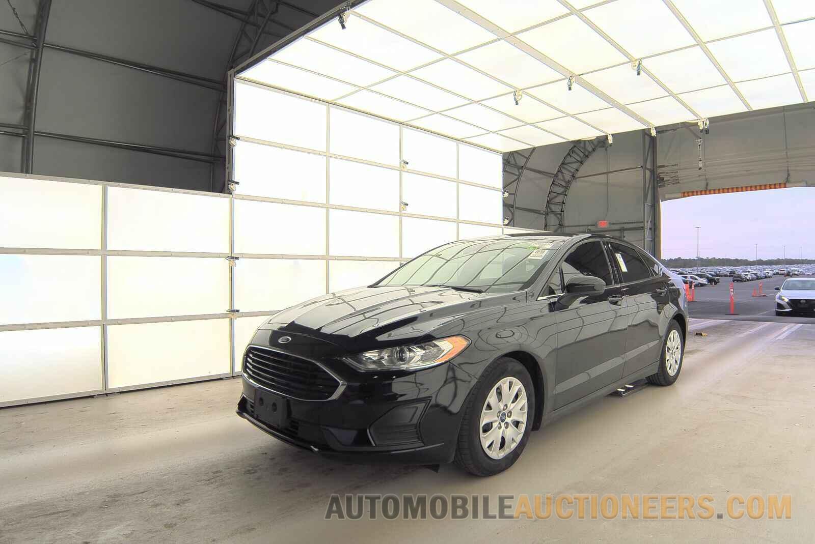 3FA6P0G74LR232460 Ford Fusion 2020