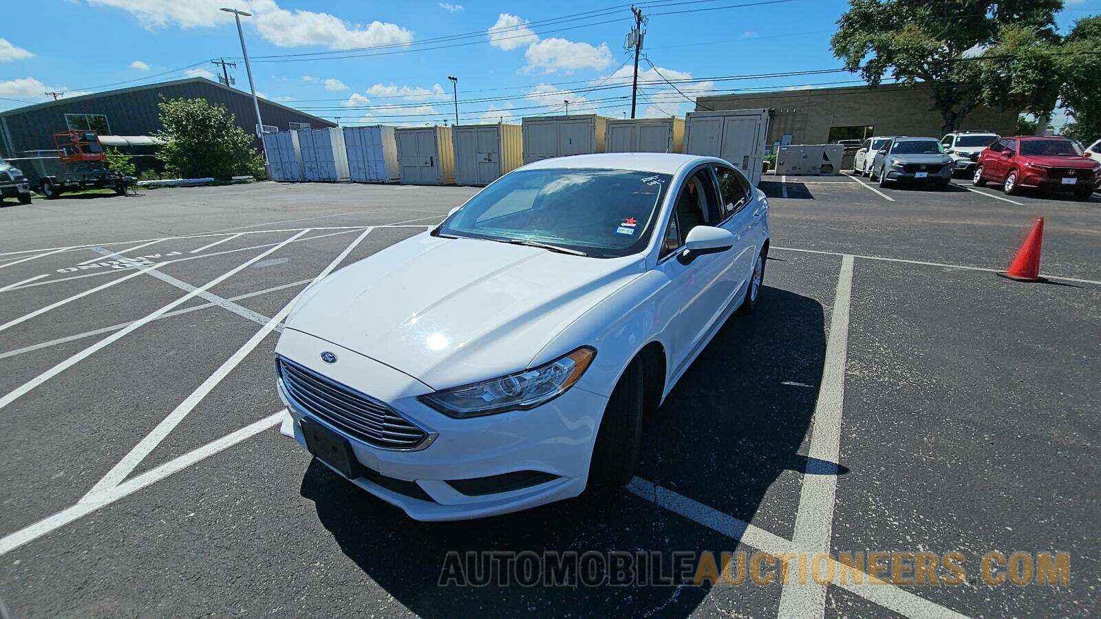 3FA6P0G75JR109411 Ford Fusion 2018