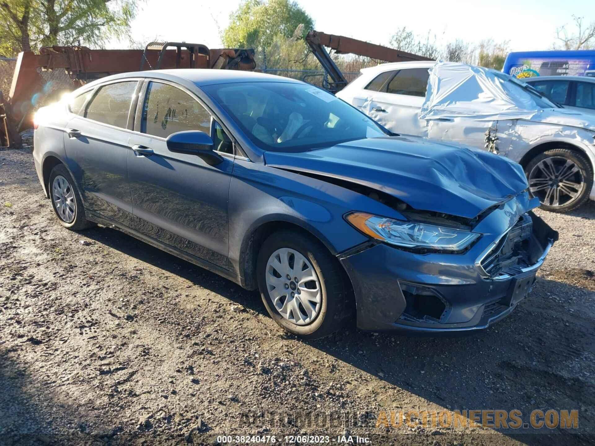 3FA6P0G75KR113363 FORD FUSION 2019