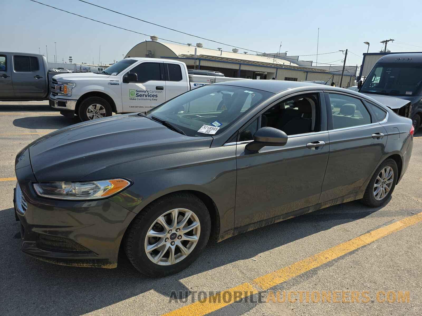 3FA6P0G76GR132608 Ford Fusion 2016