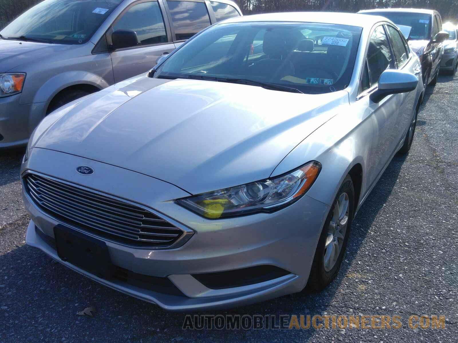 3FA6P0G77HR369318 Ford Fusion 2017