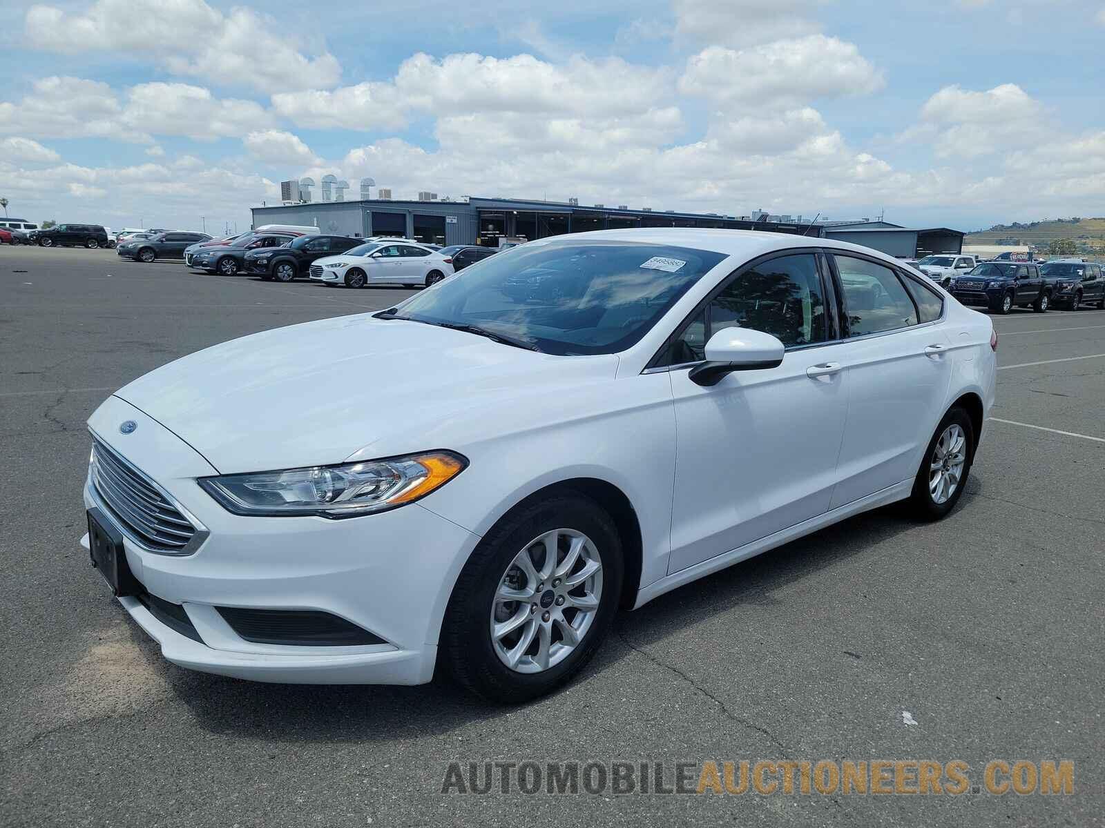 3FA6P0G79JR271011 Ford Fusion 2018