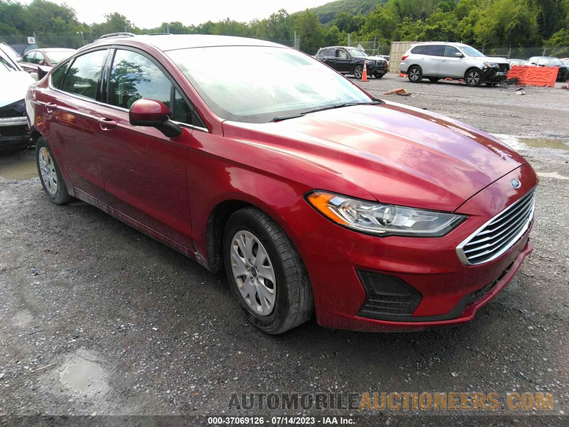 3FA6P0G79KR102513 FORD FUSION 2019