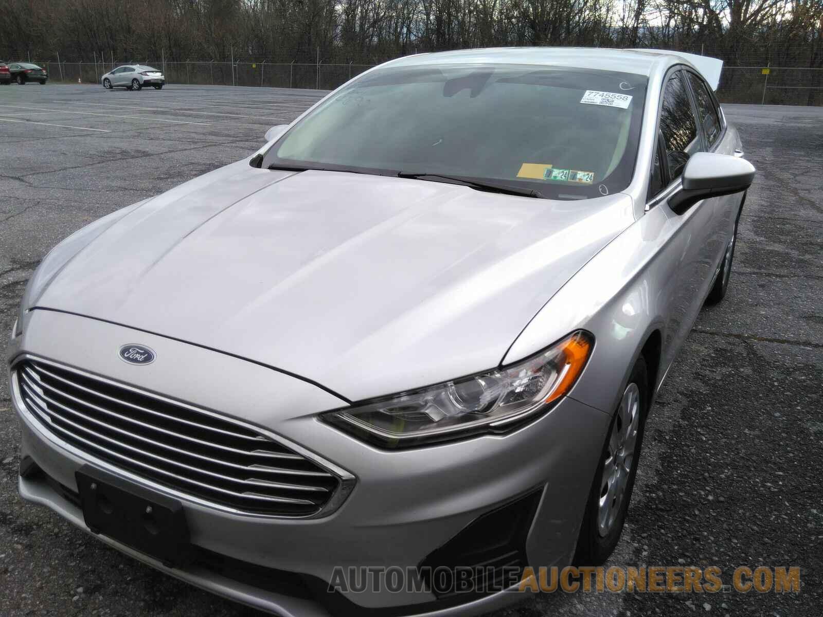 3FA6P0G79KR271799 Ford Fusion 2019