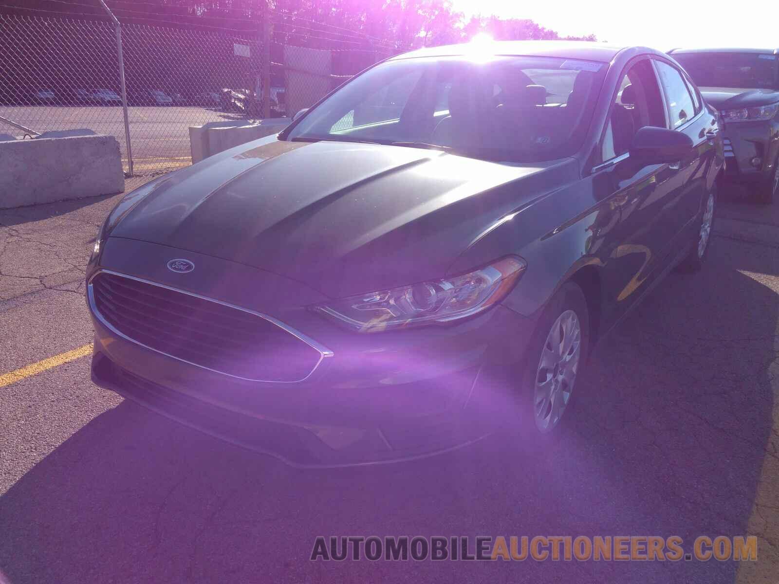 3FA6P0G79LR103405 Ford Fusion 2020