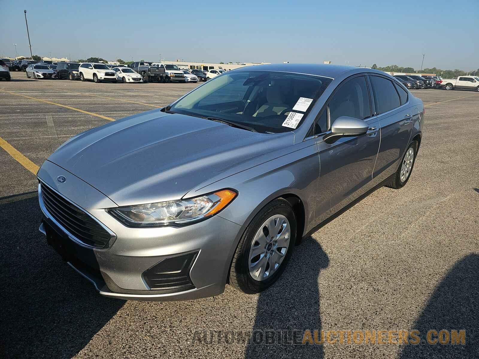 3FA6P0G79LR169386 Ford Fusion 2020