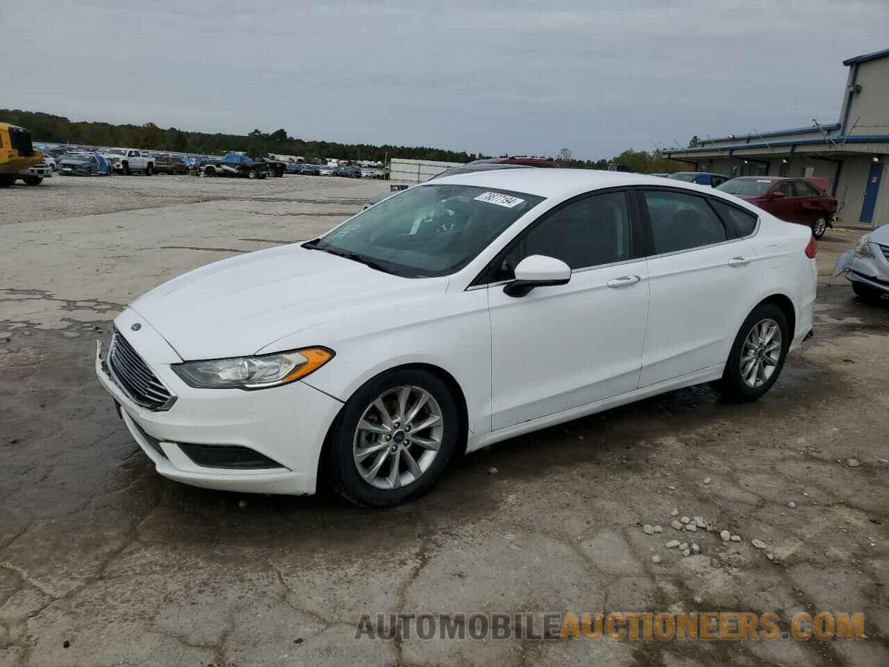 3FA6P0H70HR236883 FORD FUSION 2017