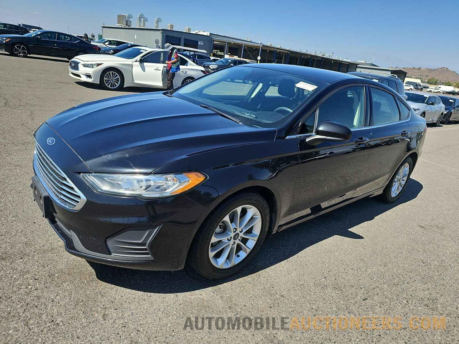 3FA6P0H70KR183206 Ford Fusion 2019