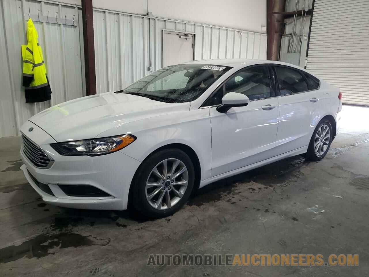 3FA6P0H71HR182980 FORD FUSION 2017