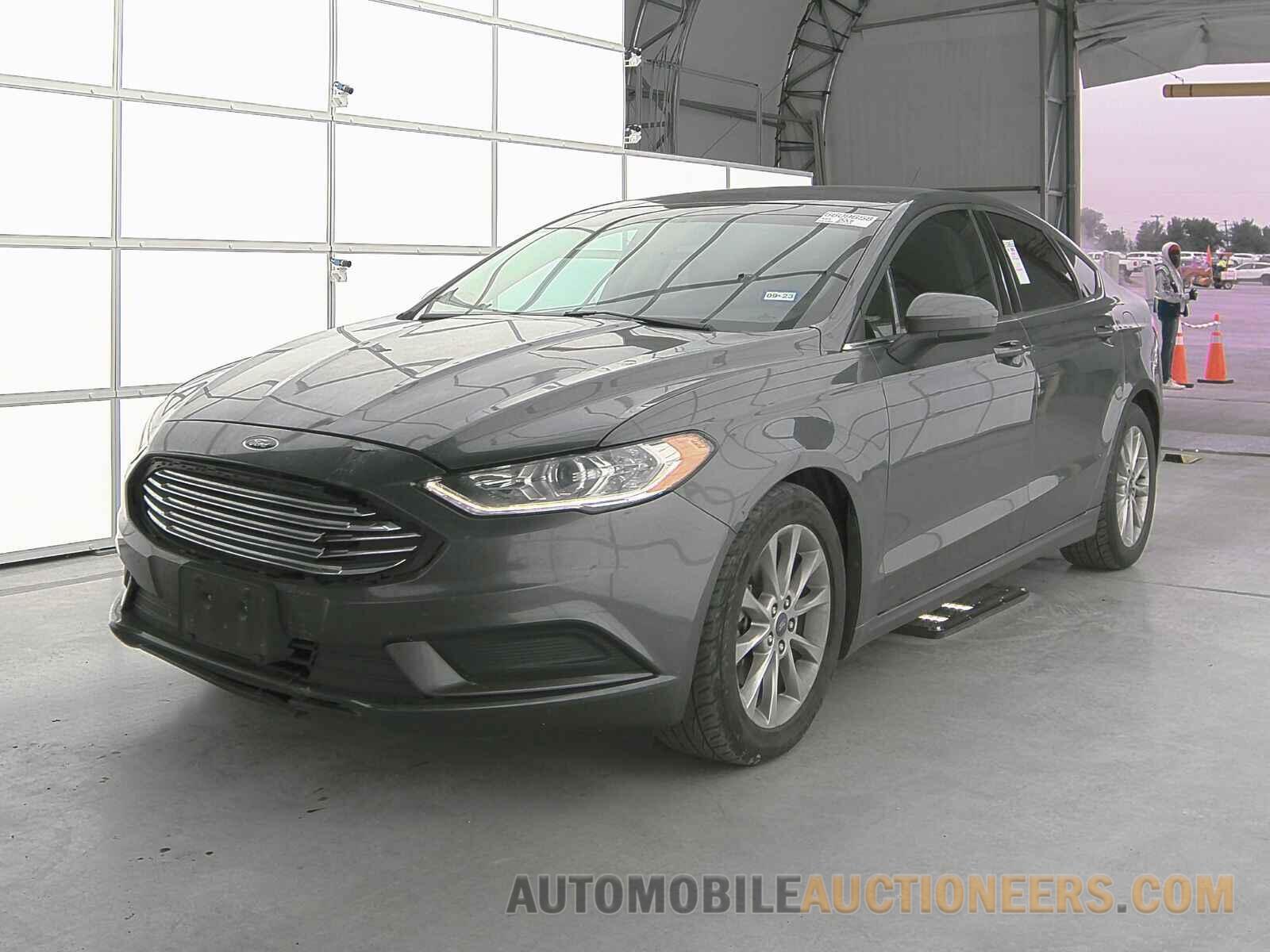 3FA6P0H71HR186737 Ford Fusion 2017