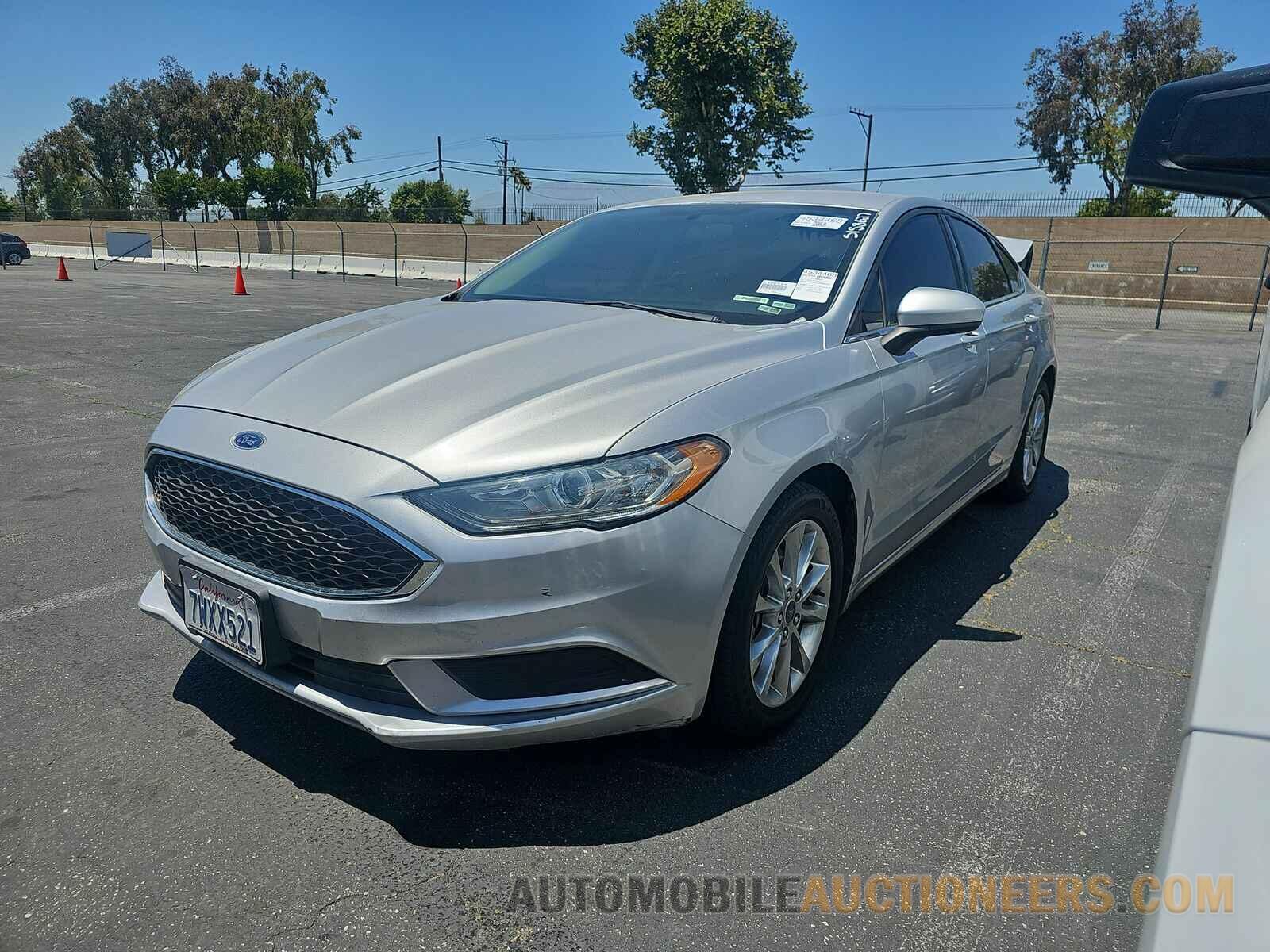 3FA6P0H71HR260450 Ford Fusion 2017